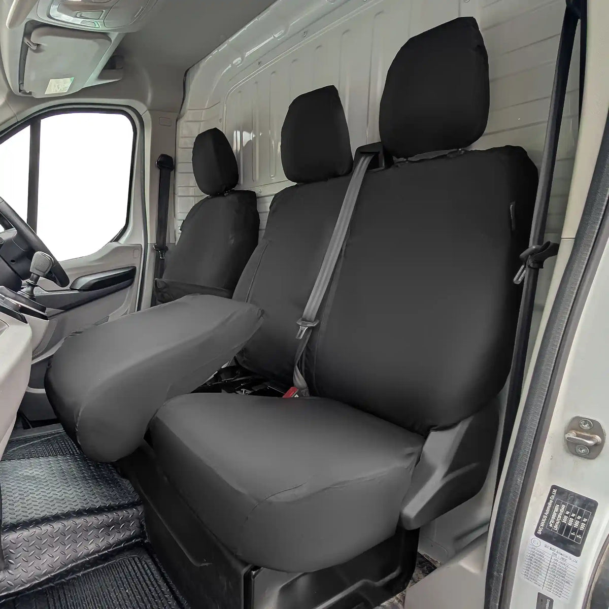 Maxus eDeliver 7 seat covers